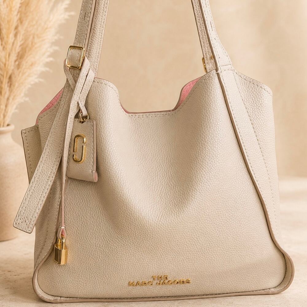 The Marc Jacobs Beige Pebbled Leather Tote Bag Pink Interior Gold Hardware